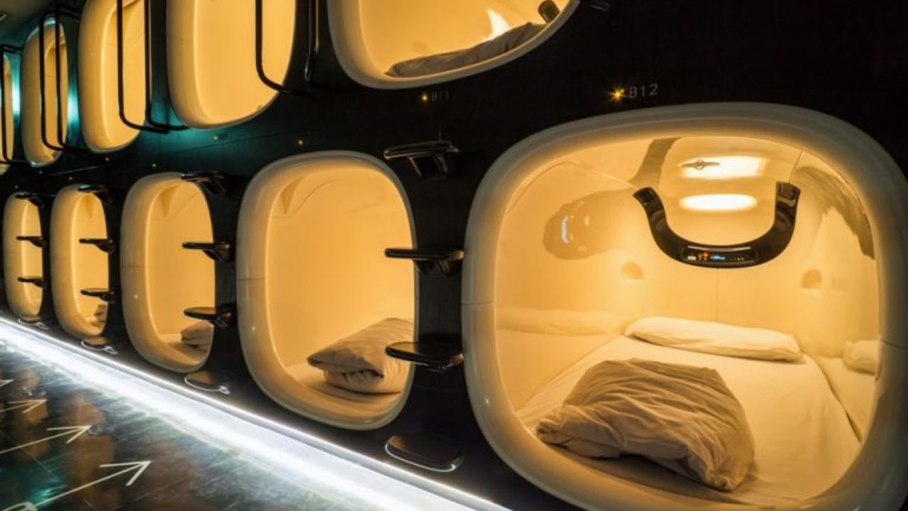 indian railway pod hotel launch