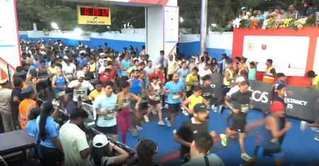 बेंगलुरु में मैराथन का आयोजन, उमर अब्दुल्ला और तेजस्वी सूर्या समेत कई हस्तियों ने लगाई दौड़