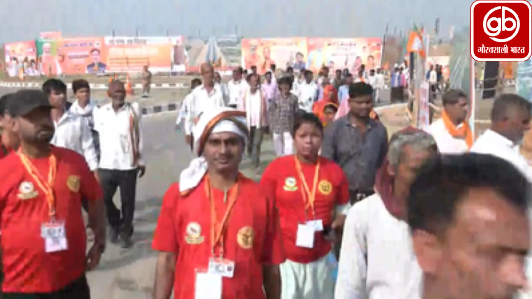 हरदोई में पीएम मोदी गंगा एक्सप्रेस-वे का करेंगे लोकार्पण, जनता ने कहा-गंगा एक्सप्रेस-वे से बदलेगी यूपी की तस्वीर