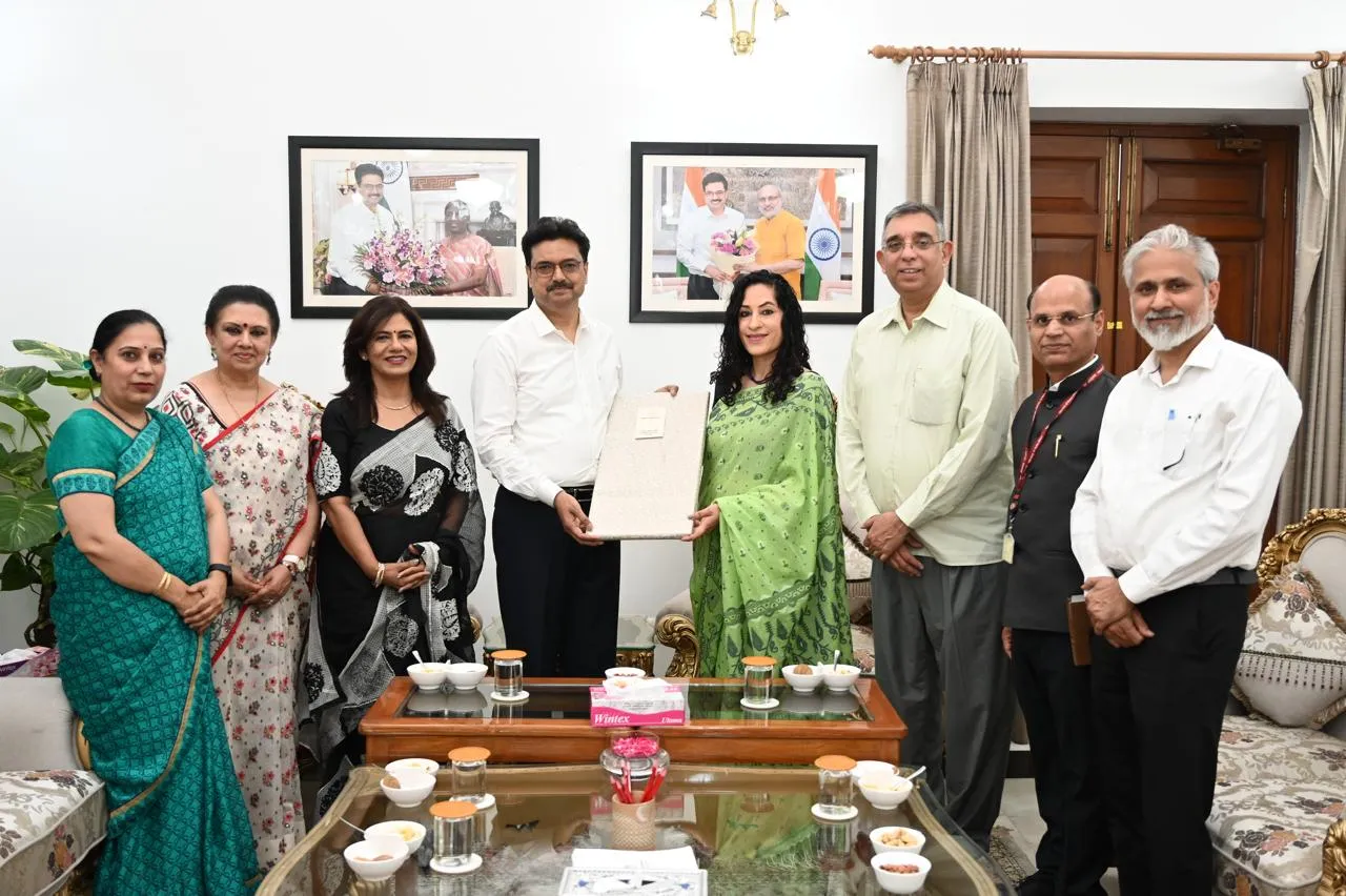 संस्थागत सहयोग को मजबूत करने के लिए डीयू कुलपति ने की आईसीसीआर प्रतिनिधिमंडल के साथ बैठक