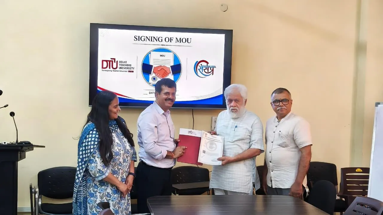 दिल्ली शिक्षक विश्वविद्यालय एवं संस्कृत संवर्धन प्रतिष्ठान के मध्य एमओयू संपन्न