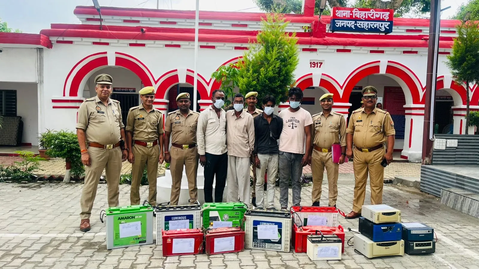 बैटरी चोरी गिरोह का भंडाफोड़, 4 शातिर गिरफ्तार