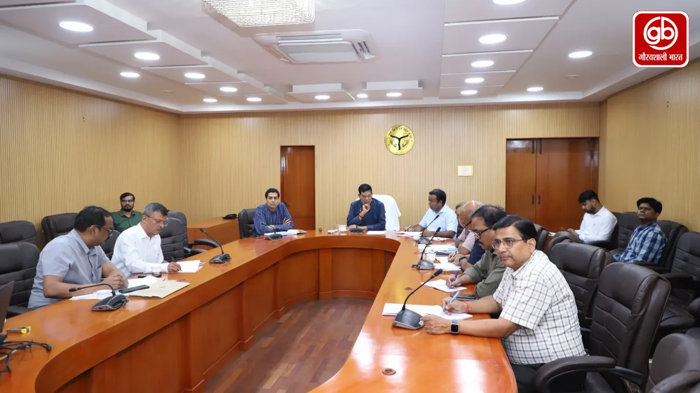 आंधी-तूफान से प्रभावित बिजली व्यवस्था को पटरी पर लाने में जुटा विभाग, ऊर्जा मंत्री ने की समीक्षा