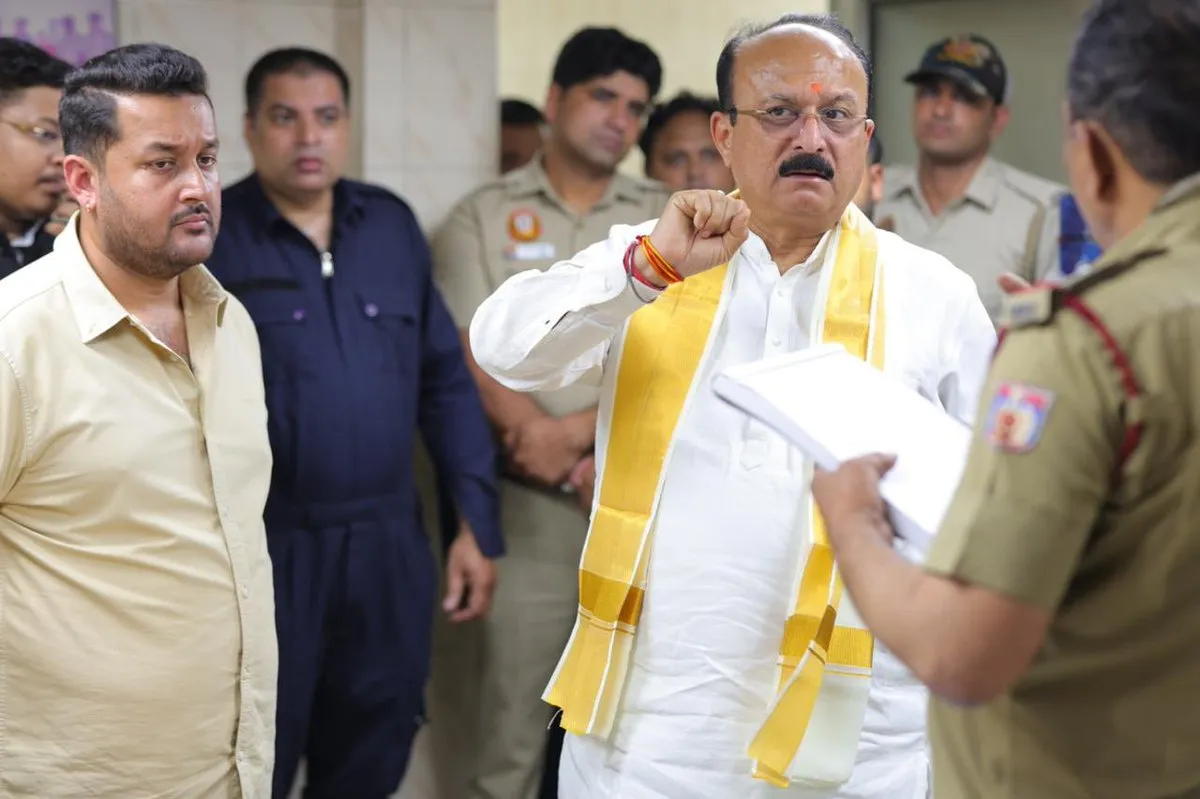 दिल्ली में फायर सुरक्षा व्यवस्था पर आशीष सूदका एक्शन