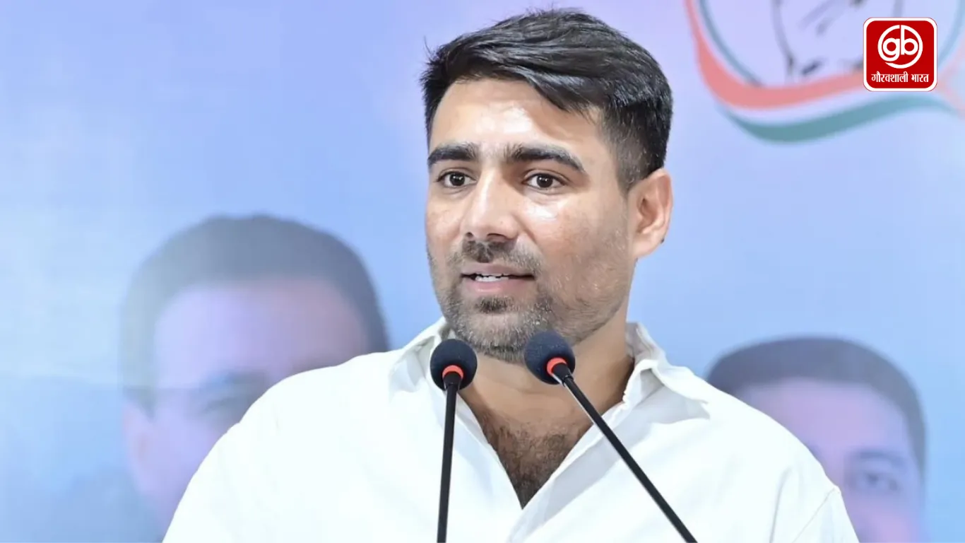 NEET पेपर लीक विरोध प्रदर्शन पर पुलिस का शिकंजा, NSUI नेताओं समेत कई पर FIR