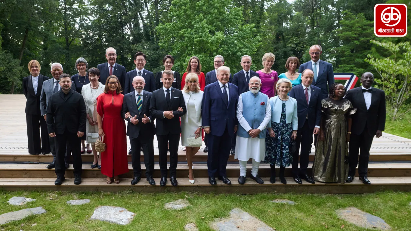 G7 से बाहर रहकर भी वैश्विक राजनीति के केंद्र में भारत