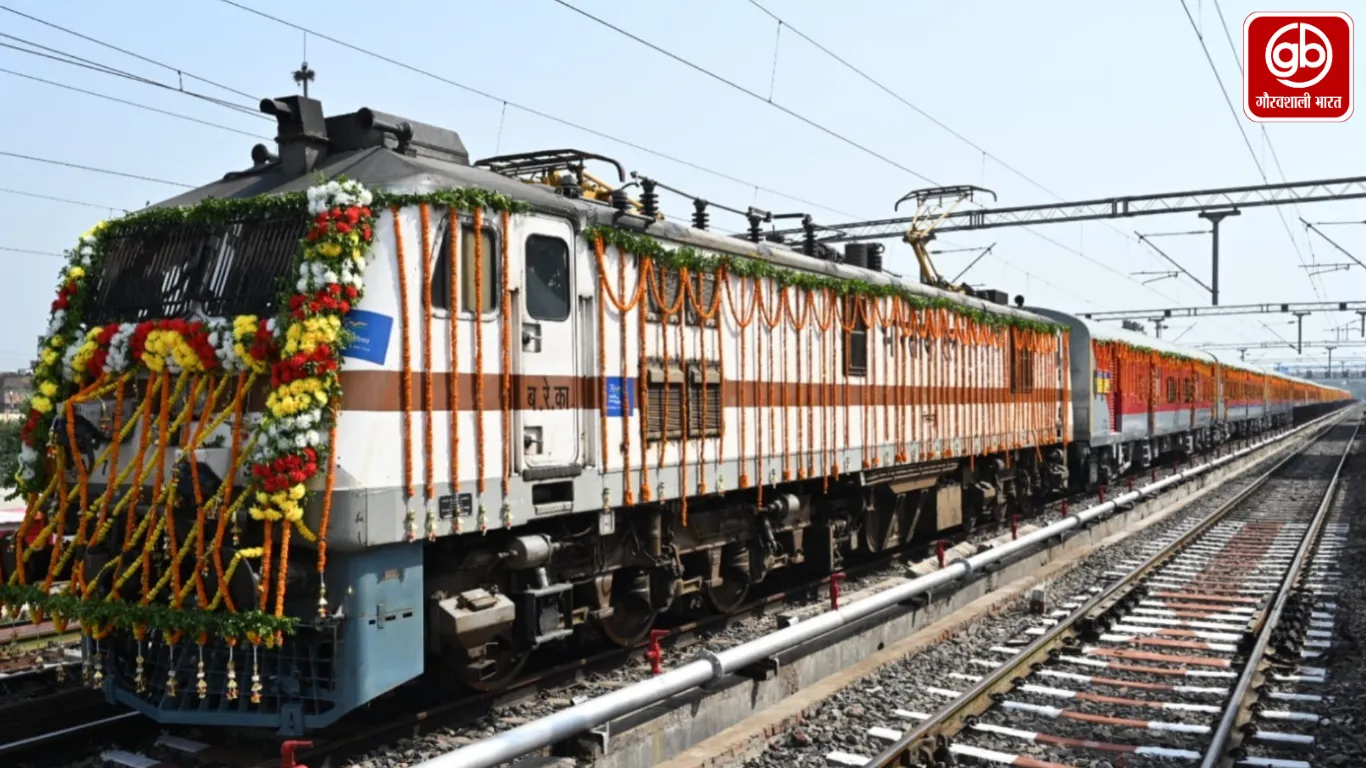 मऊ, छपरा और दोहरीघाट के यात्रियों के लिए बड़ी रेल खुशखबरी