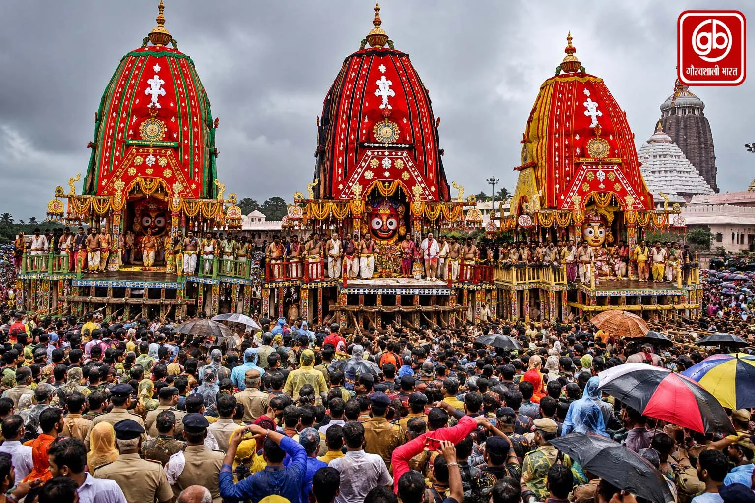 पुरी रथयात्रा में उमड़ा आस्था का सैलाब, 10 लाख श्रद्धालु शामिल