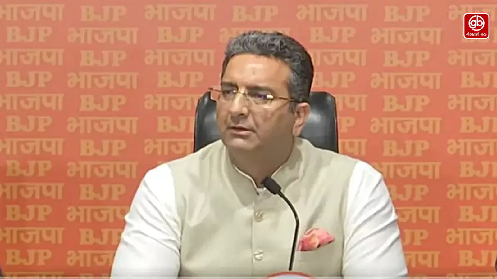 DA, OPS और नियमितीकरण पर घिरी पंजाब सरकार
