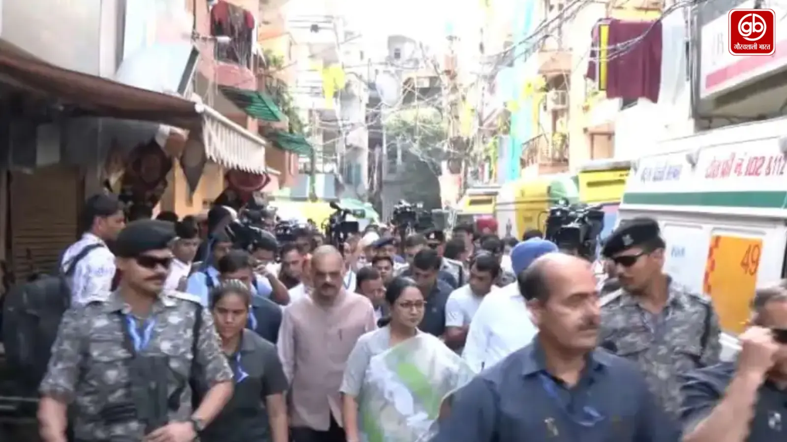 सत्य निकेतन हादसे पर सीएम रेखा गुप्ता सख्त, भवनों का होगा सुरक्षा ऑडिट