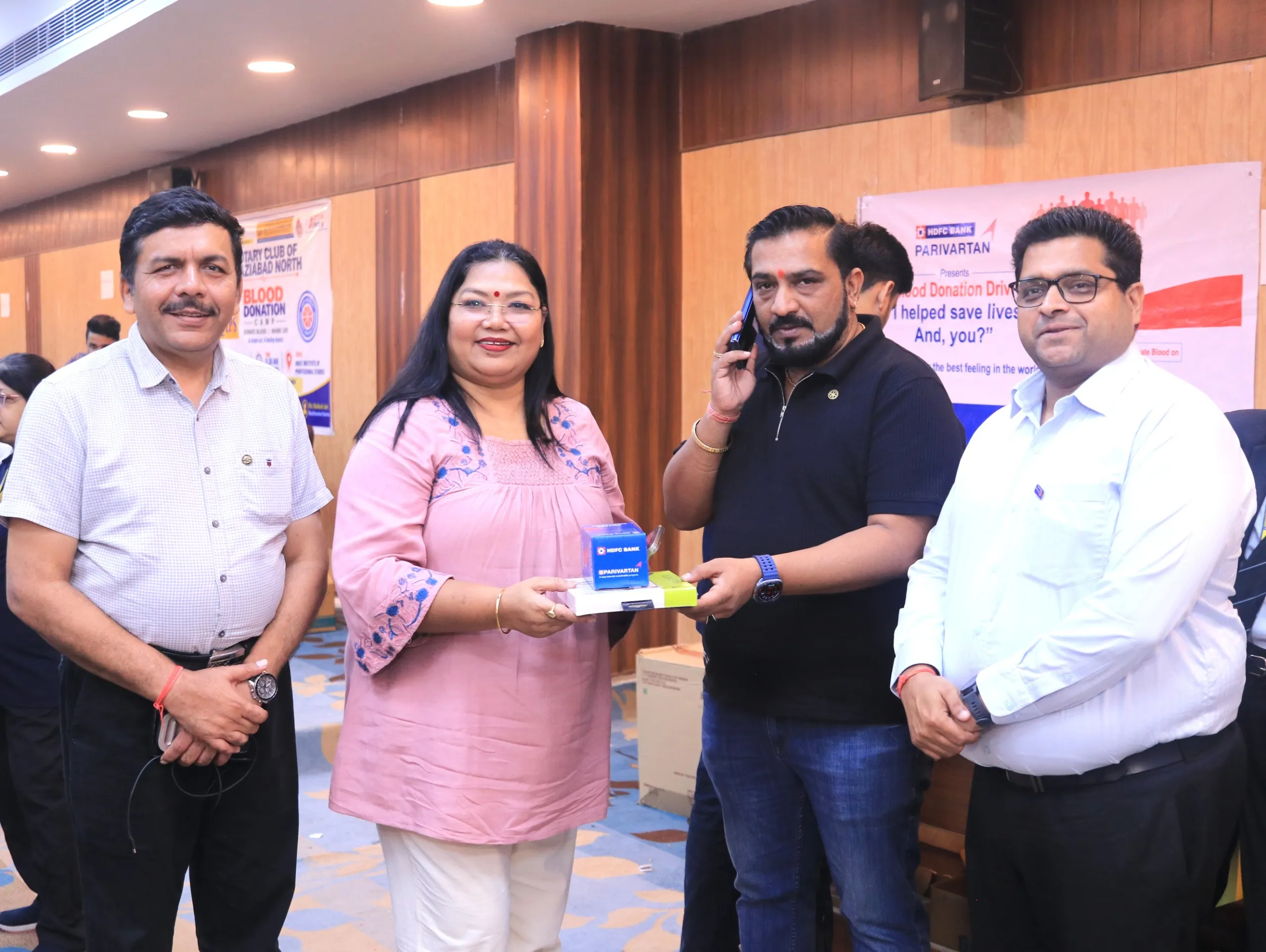 जीआईपीएस एवं रोटरी क्लब, गाजियाबाद नॉर्थ के संयुक्त तत्वावधान में रक्तदान शिविर का सफल आयोजन